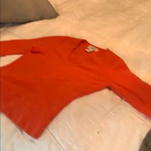 Cashmere sweater -v neck